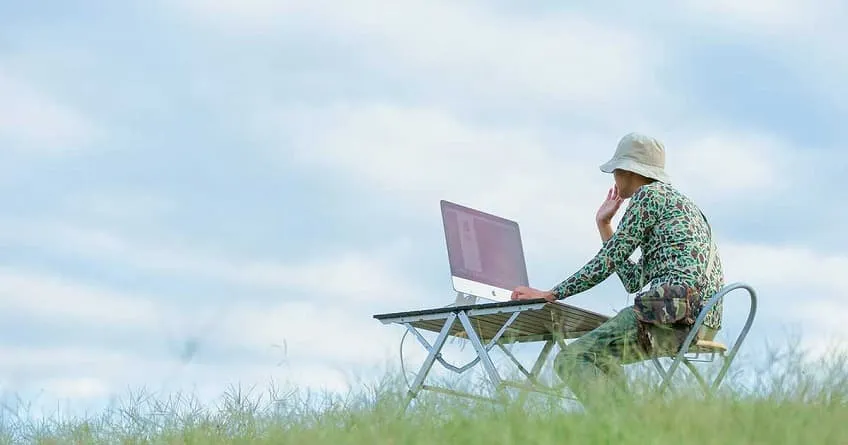 パソコンスクールで教えてもらう